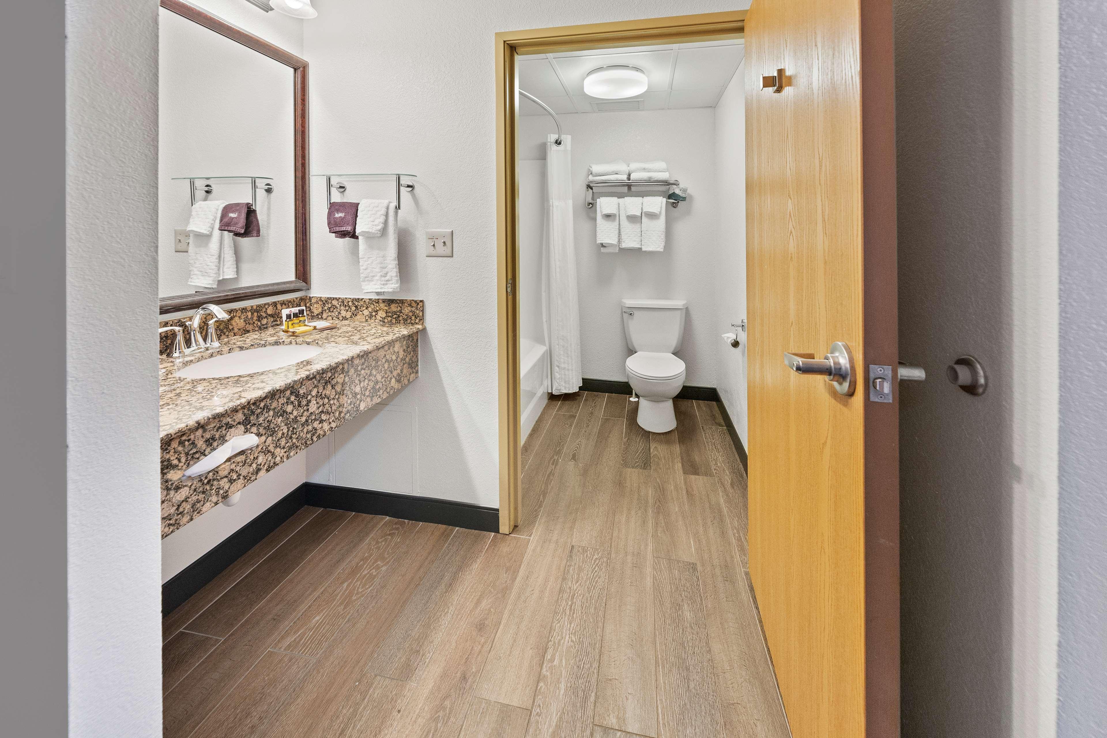 Best Western Plus Mccall Lodge And Suites Exterior foto